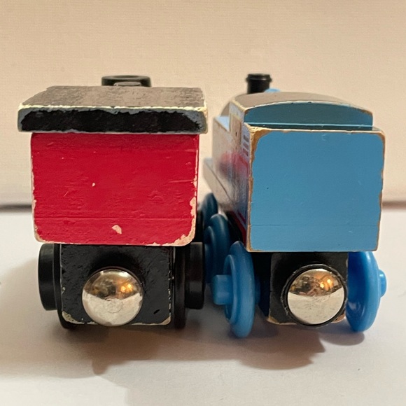 Wooden Railway Thomas The Train Tank Engine Friends 2003 Blue #1 - Picture 7 of 7